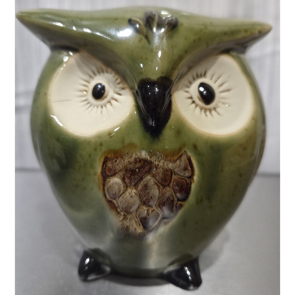 Vintage 5" x 5" Mid Century Modern Avocado Green Ceramic Owl - Picture 2 of 7